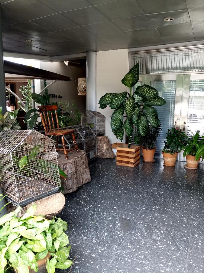 קדונה Crocodile Hotels And Restaurant Limited מראה חיצוני תמונה